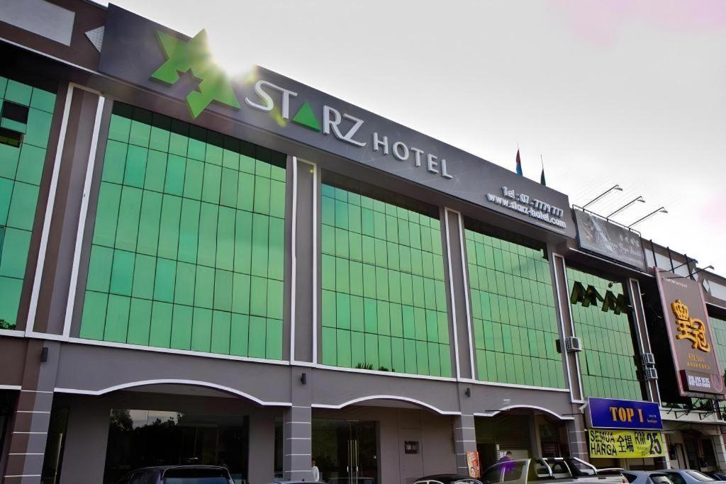 Starz Hotel Kluang Exterior photo